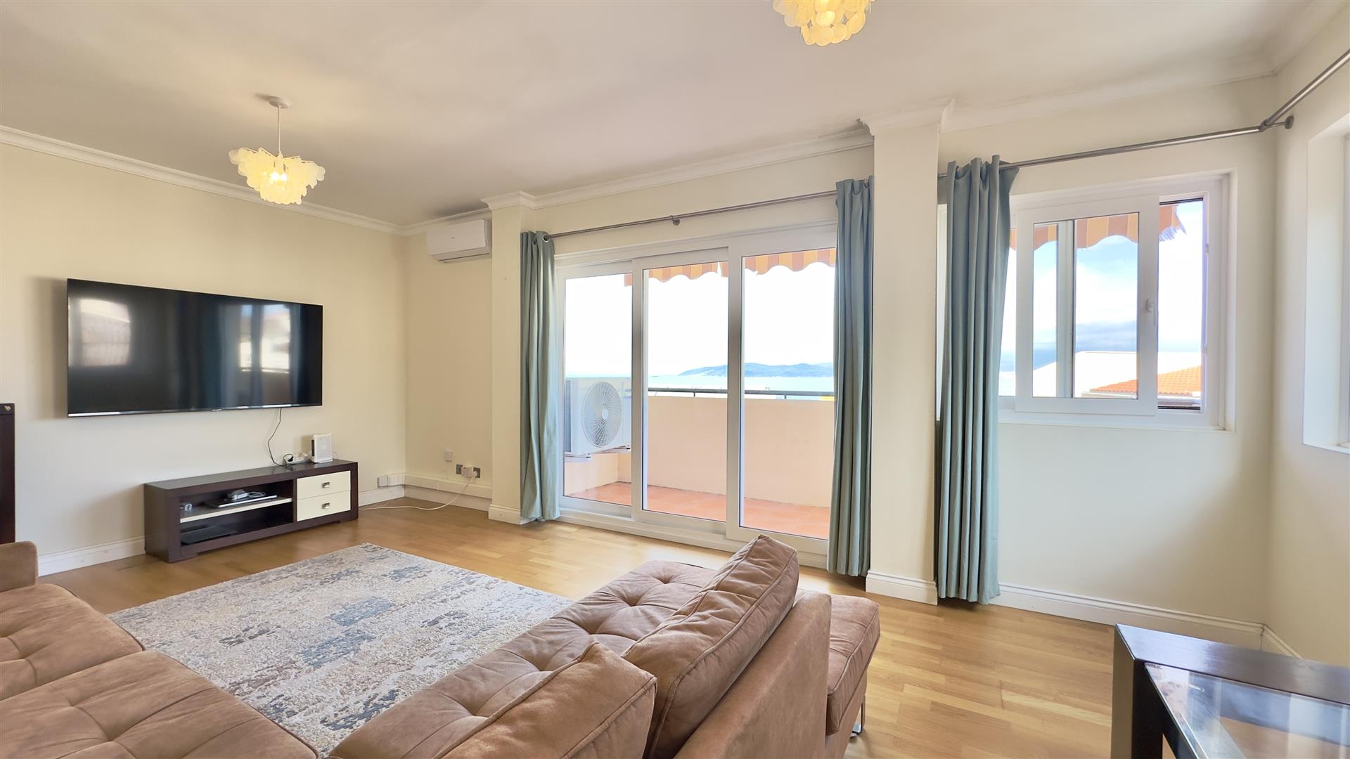 Image of Apartment - 3 Bedrooms - 2 Bathrooms for Sale in Vineyards-Gibraltar, Image 5
